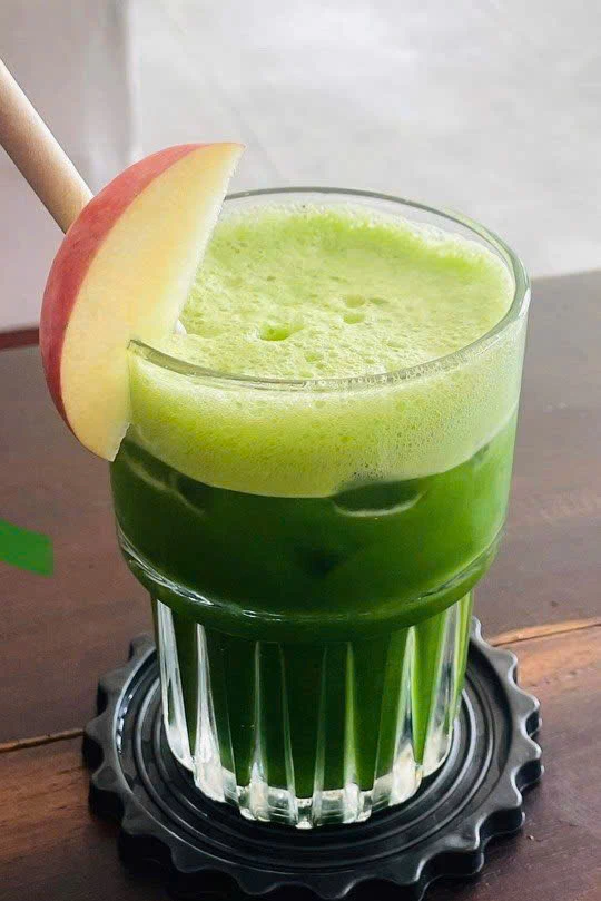 Apple Kale