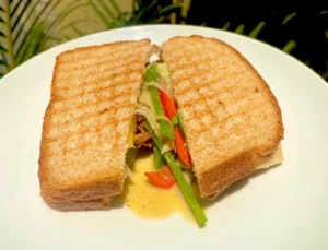 Beef Capsicum Sandwich / Sandwich thịt bò Úc