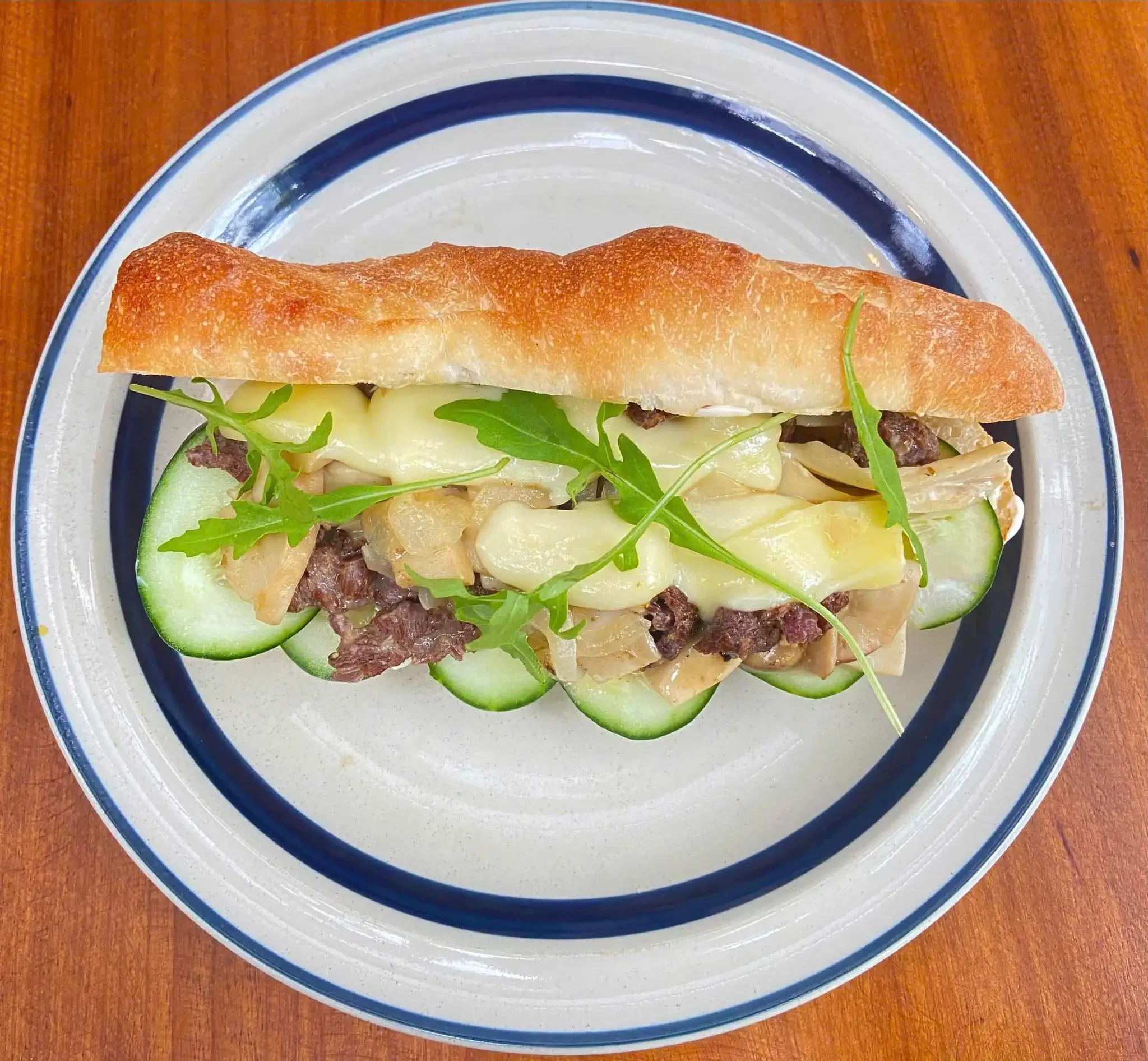 Beef mushroom Baguette / Bánh mì bò nấm