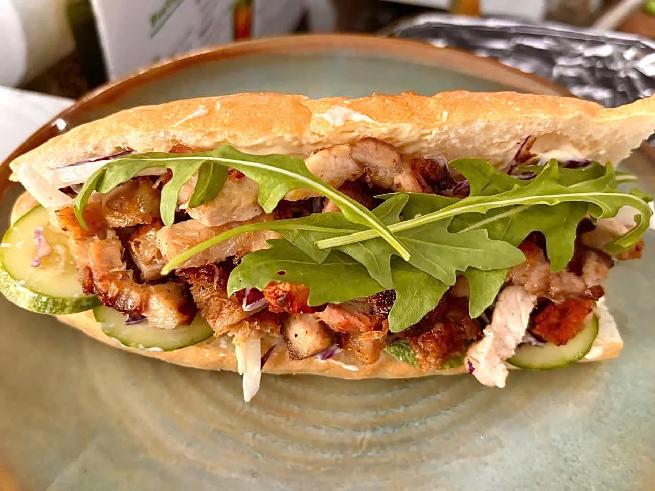 Grilled Pork Baguette / Bánh mì thịt heo quay