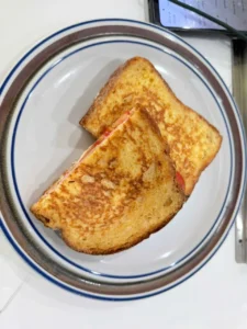 Ham & Cheese Sandwich / Sandwich thịt nguội kèm phô mai