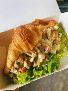Tuna Croissant / Bánh sừng trâu cá ngừ